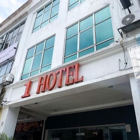1 호텔 타만 콘노트 쿠알라룸푸르 외부 사진
